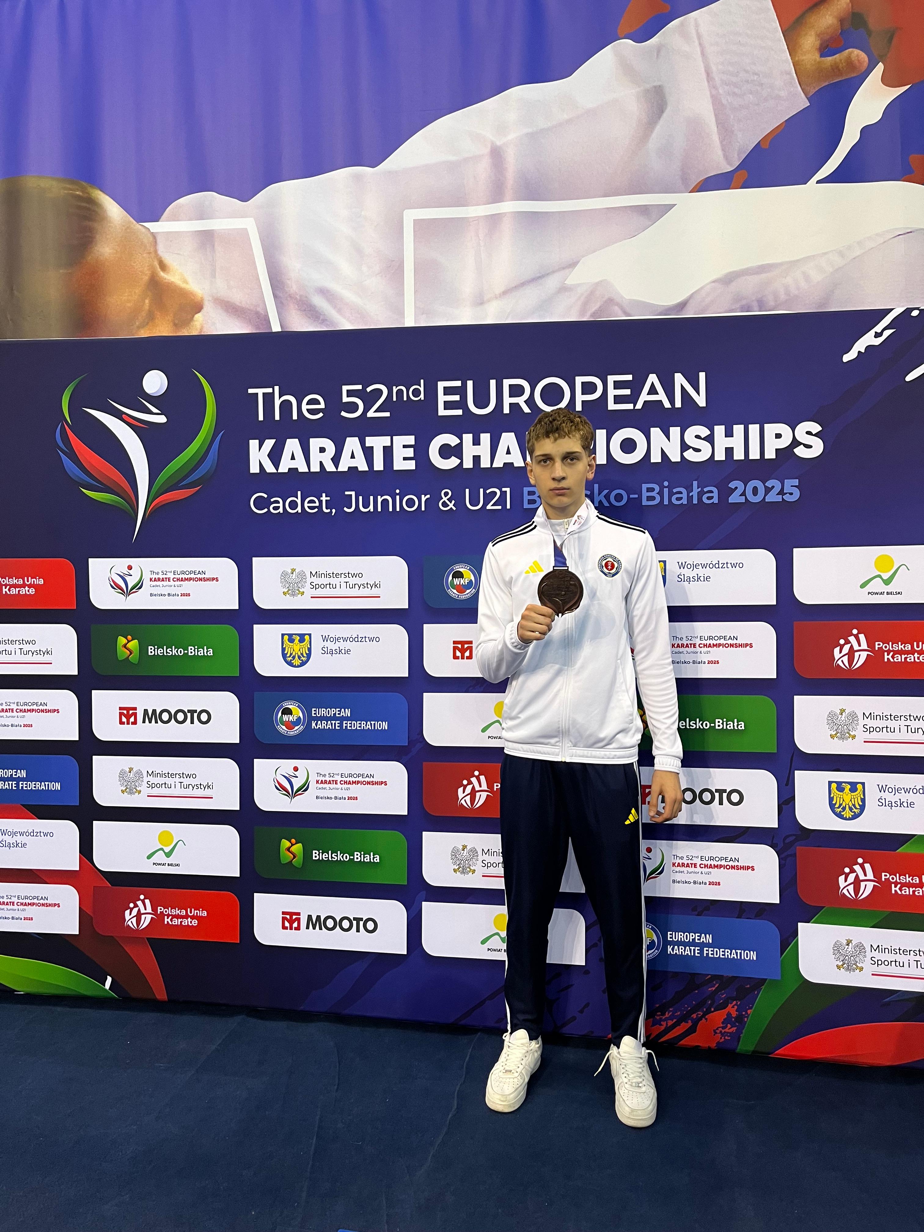 Ionuț Lapusca photo